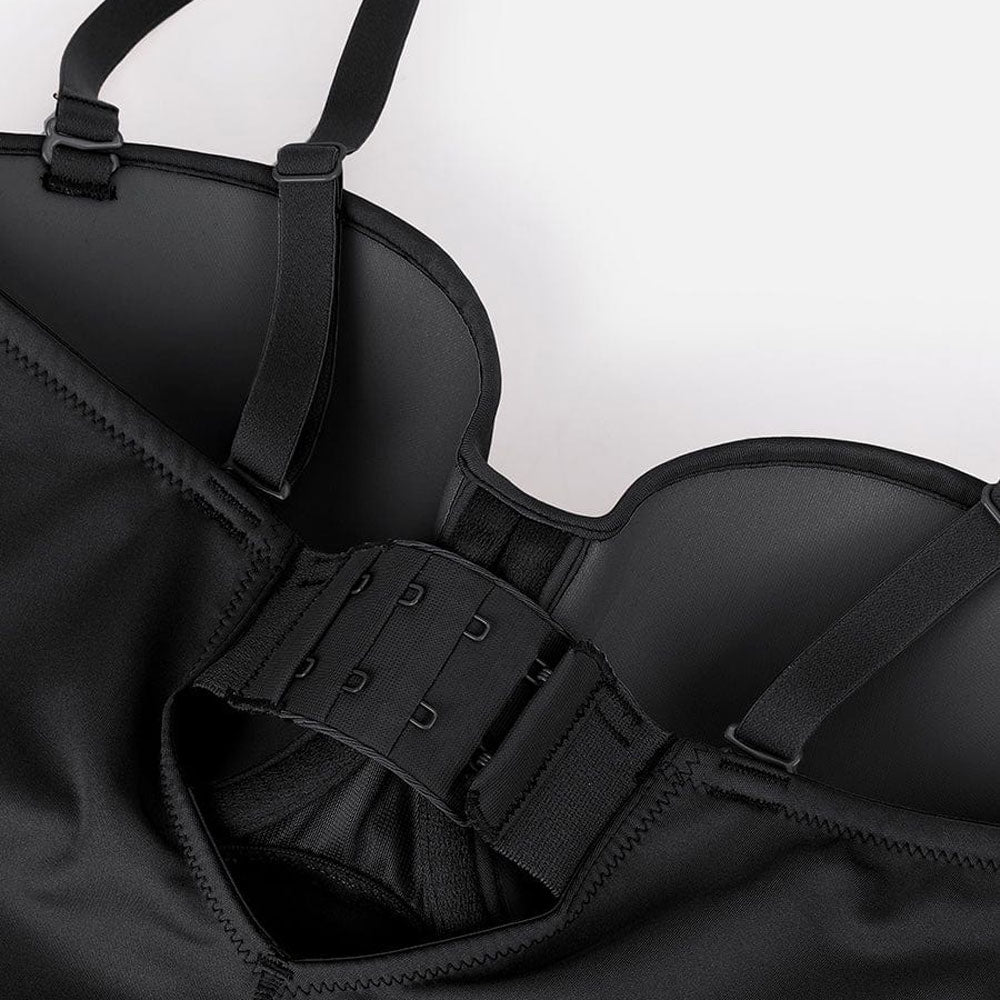 shapewear, melns bezvīļu bodijs ar koriģējošu efektu, ar noņemamām lencītēm, detaļu skats, tuvplāns,