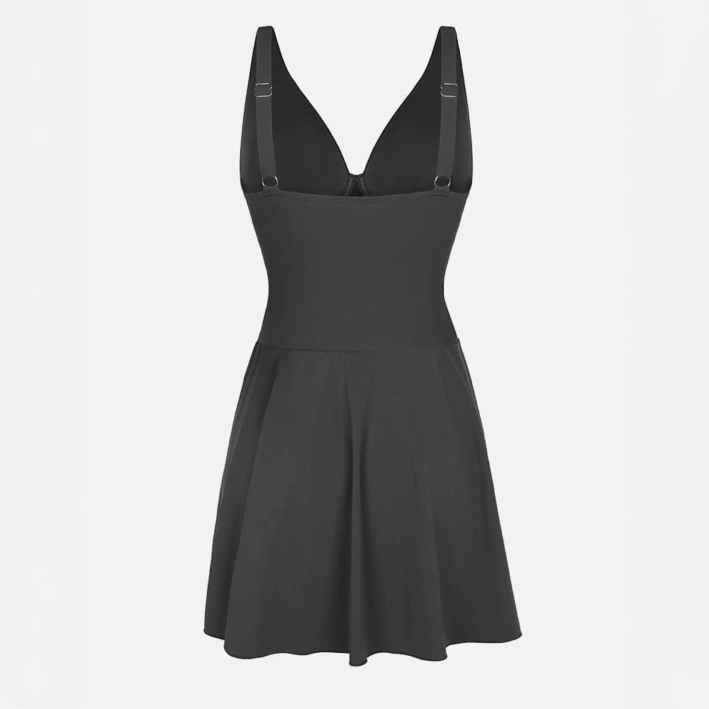 Koriģējošs peldkostīms ar svārku daļu – ērts un elegants pludmalē, produkta skats